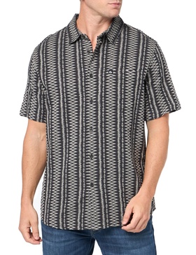 Quiksilver Men's Vibrations Classic Button Up Woven Top