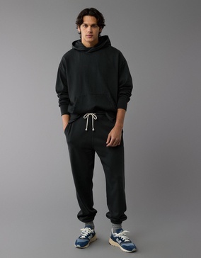 ae heavyweight fleece jogger