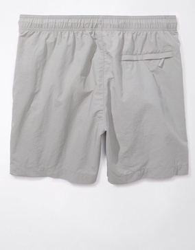 ae 24/7 5.5" trekker short