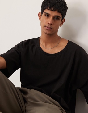 ASOS DESIGN oversized dropped shoulder boxy T-shirt with scoop neck in black