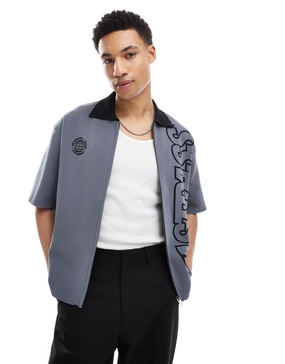 Bershka zip up knit shirt with print in gray