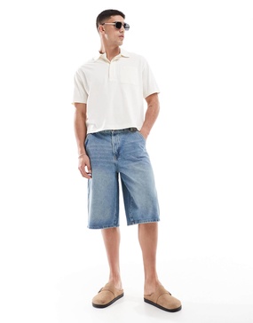 Bershka skater fit denim shorts in mid blue