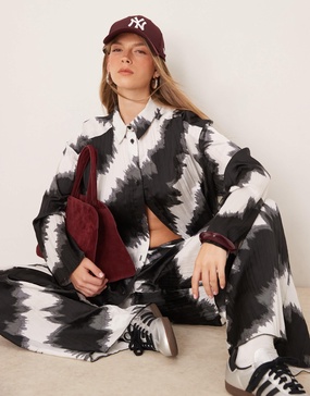ASOS DESIGN plisse relaxed shirt in mono print - part of a set
