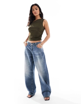 Bershka Petite slouchy baggy jeans in indigo wash
