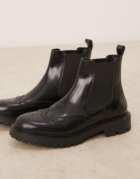 ASOS DESIGN chelsea boots in black polish leather with chunky sole