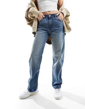 Bershka straight leg jeans in mid blue