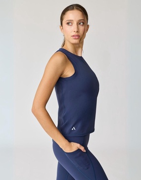hera muscle tank