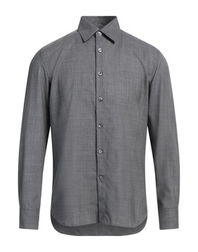 Solid color shirt