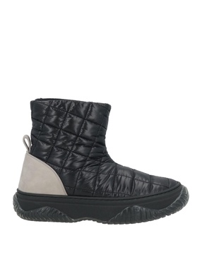 Ankle boot