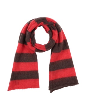 Scarves and foulards