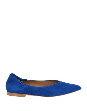 Ballet flats