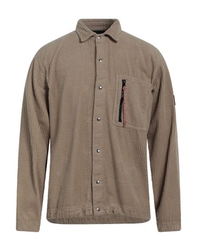 Solid color shirt