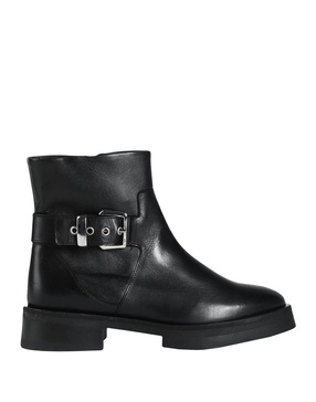 Ankle boot