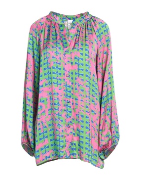 Patterned shirts & blouses