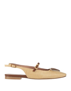 Ballet flats