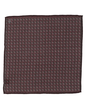 Scarves and foulards