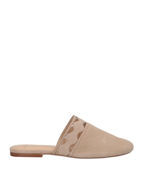 Mules and clogs