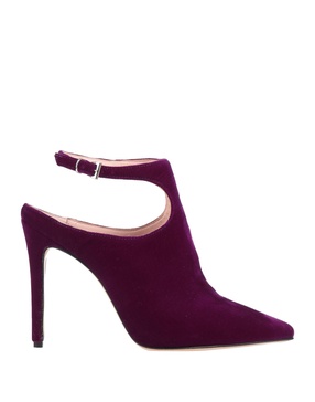 Mules and clogs