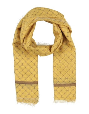 Scarves and foulards