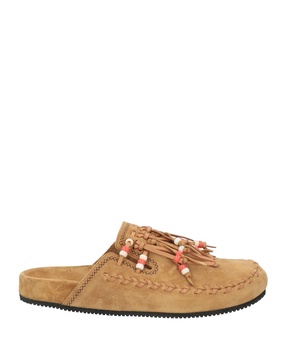Mules and clogs