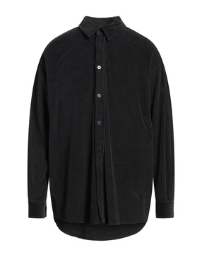 Solid color shirt