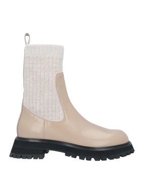 Ankle boot