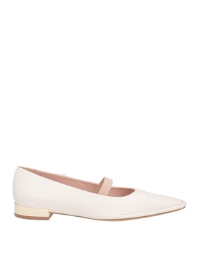 Ballet flats