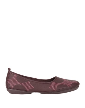 Ballet flats