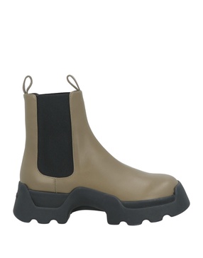 Ankle boot