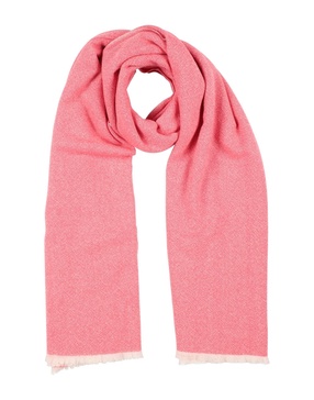 Scarves and foulards