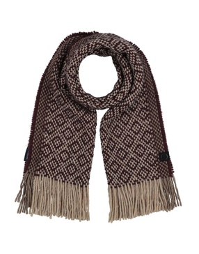 Scarves and foulards