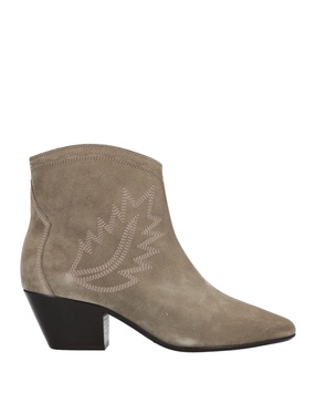 Ankle boot