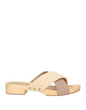 Mules and clogs