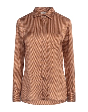 Patterned shirts & blouses