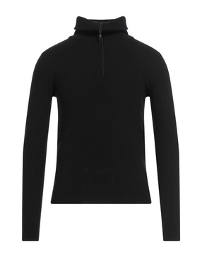 Sweater with zip