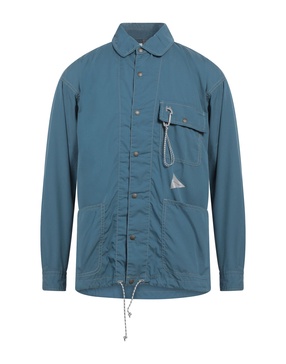 Solid color shirt