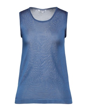 Sleeveless sweater