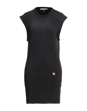 Short dress