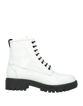 Ankle boot