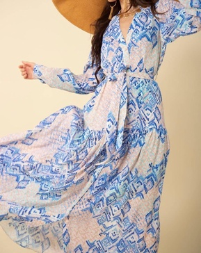 aryn maxi in blue