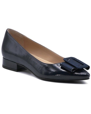 Adrienne Vittadini Pender-1 Flat