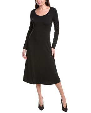 scoop neck dress