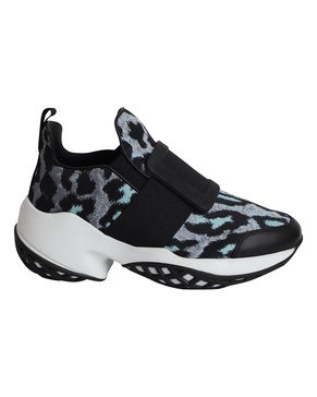 run viv in blue leopard print polyester