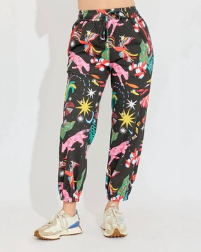 elton pant in moonlight