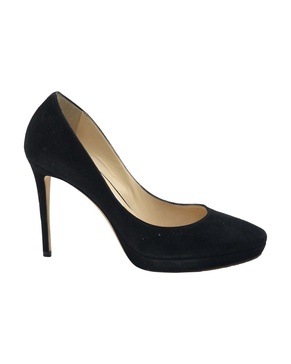 platform pumps in black suede