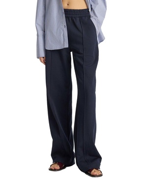 travis pant
