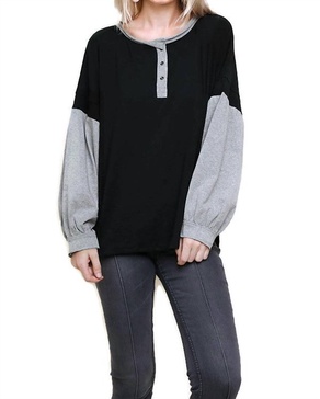 henley color block top in black