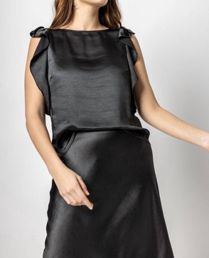 ruffle sleeve satin top in black
