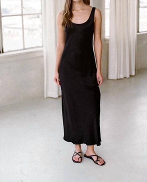 sienna maxi dress in black