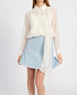 ayden mini skirt in light blue